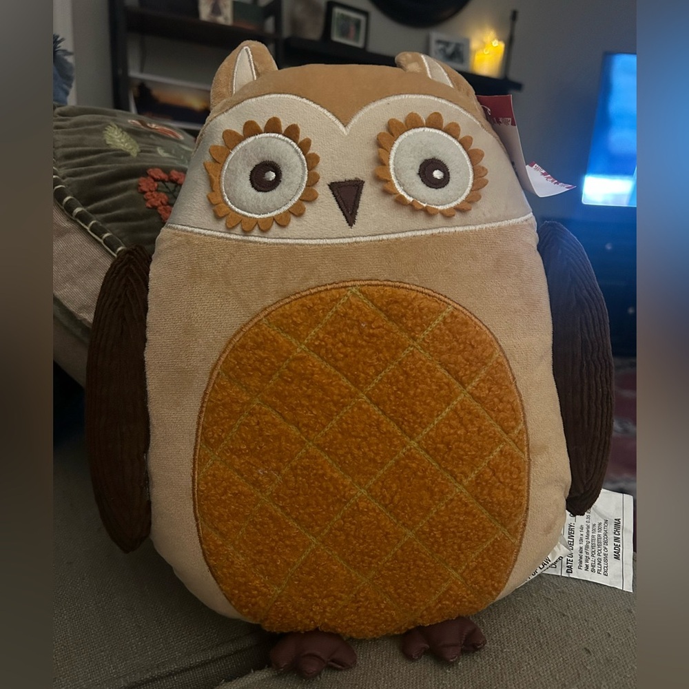 ••NWT Owl Accent Pillow Brown Tan